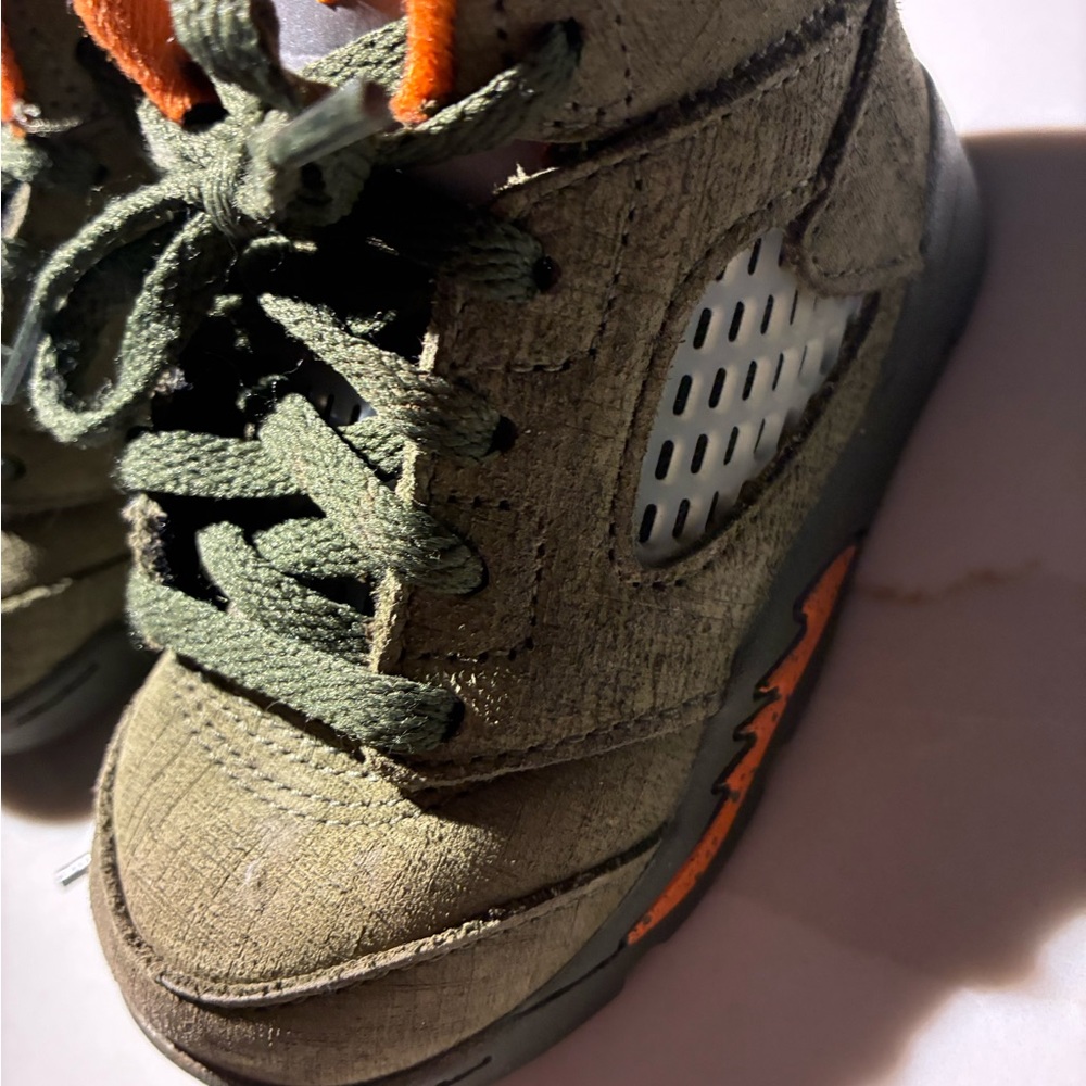 Kids Olive Green and Orange Sneakers - Picture 4 of 6